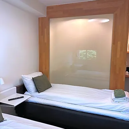 Otel Hamar Vandrerhjem 2*