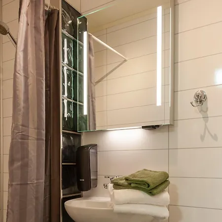 מלון Hamar Vandrerhjem