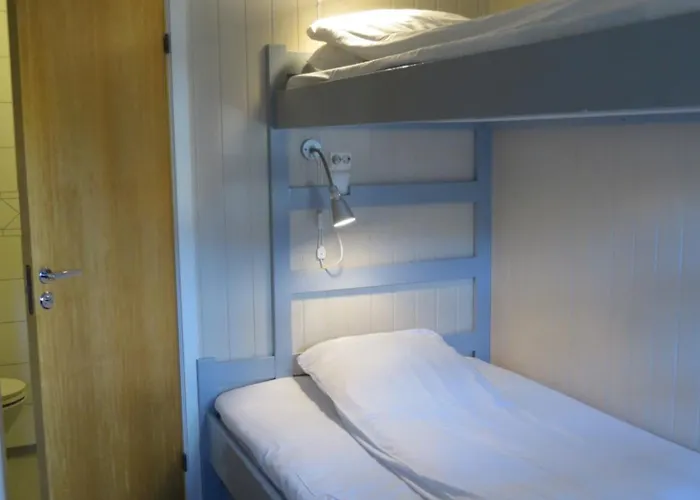 Hotel Hamar Vandrerhjem 2*